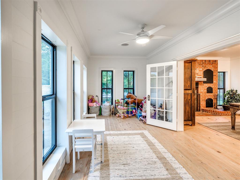 13500 Three Oaks Drive