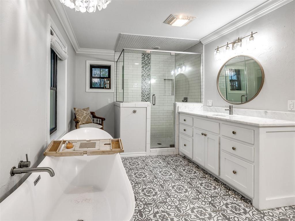 13500 Three Oaks Drive