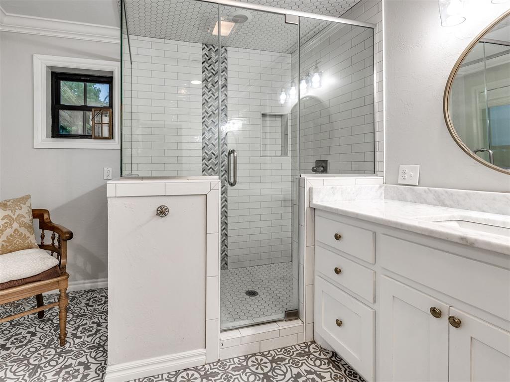 13500 Three Oaks Drive