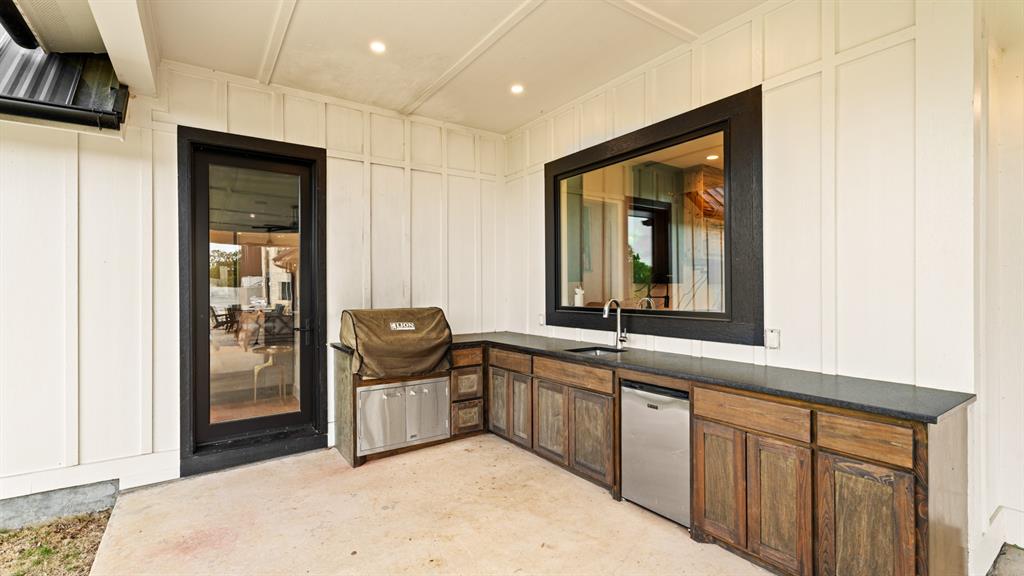 754 Pebble Ridge Arcade