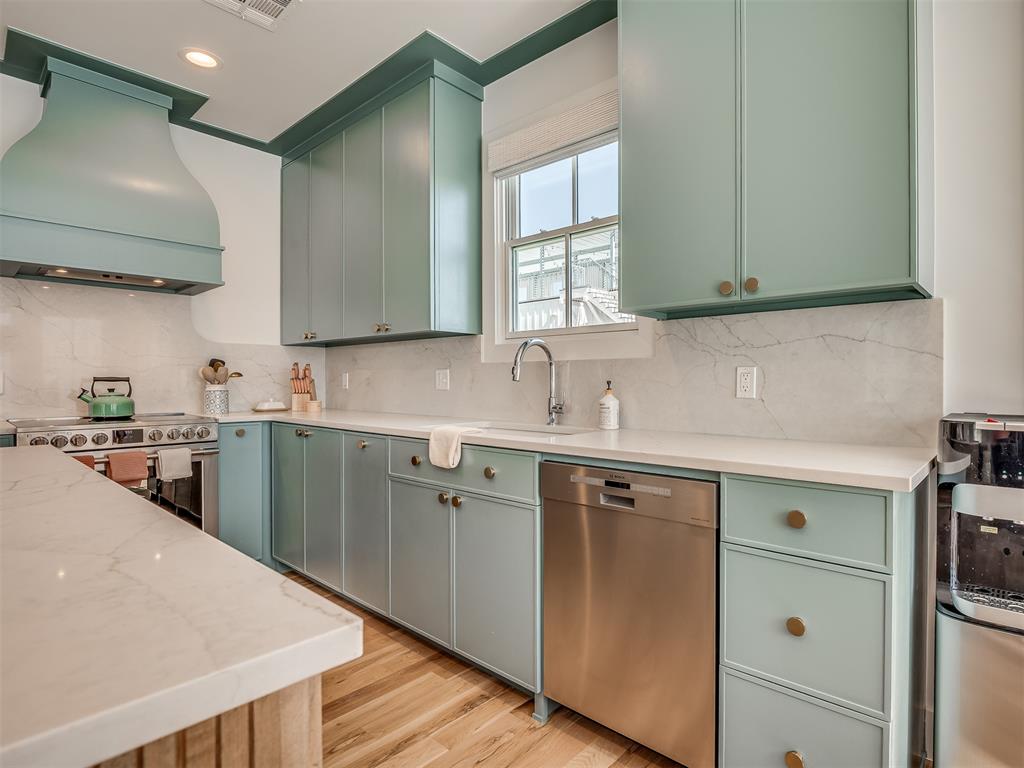 51 Lower Greenway Unit: A