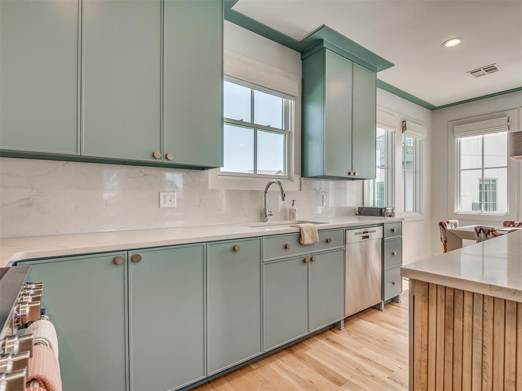 51 Lower Greenway Unit: A