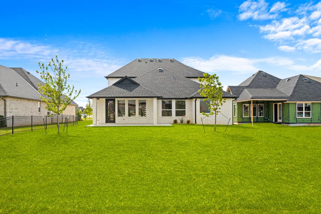 4824 Pont Neuf Road Road