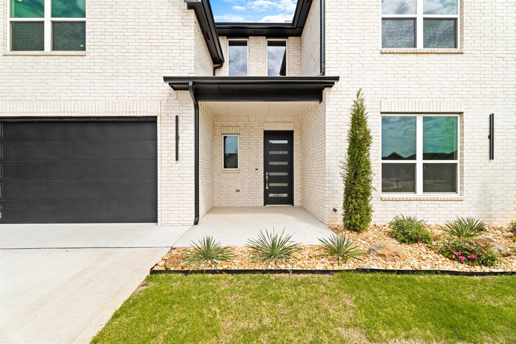 4824 Pont Neuf Road Road