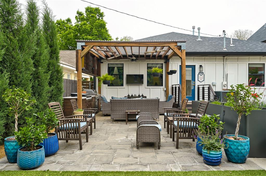 1504 NW 16th Street
