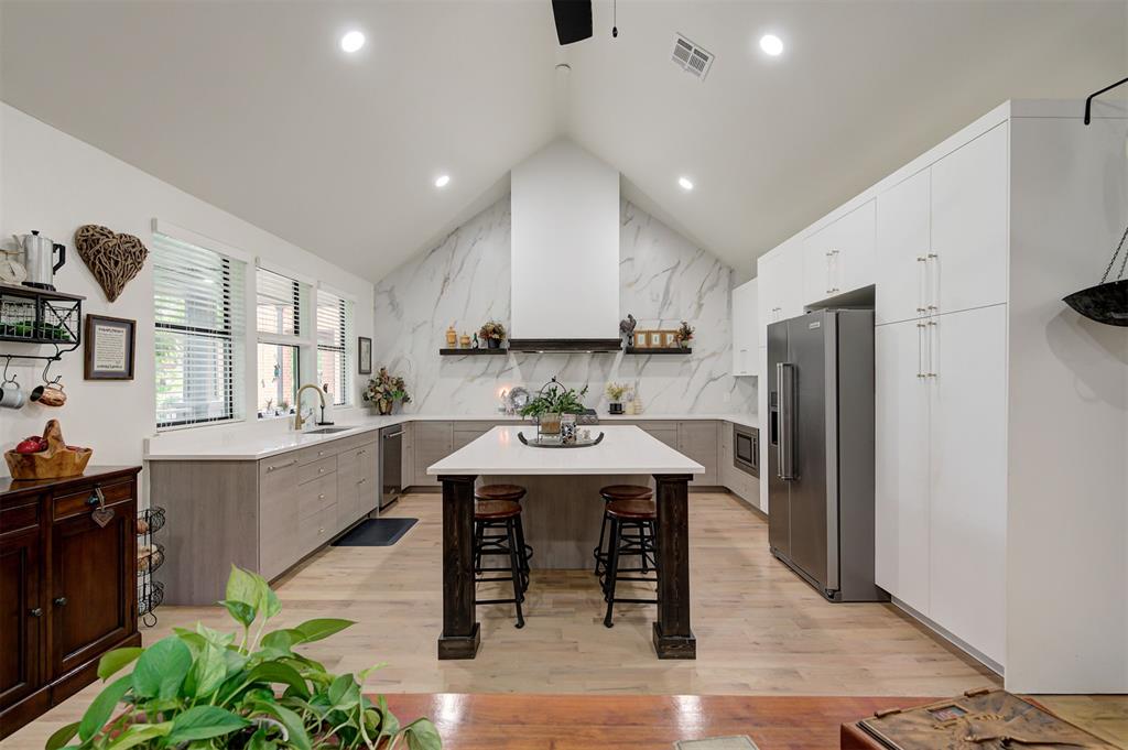 1504 NW 16th Street