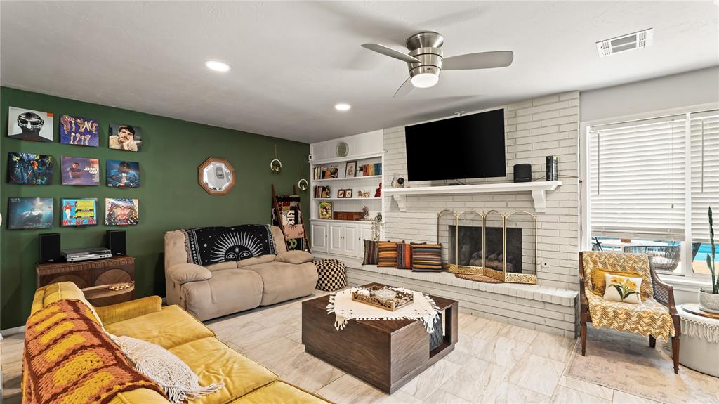 2508 NW 119th Street