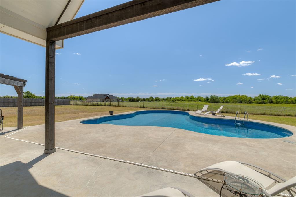 39909 Demoy Drive
