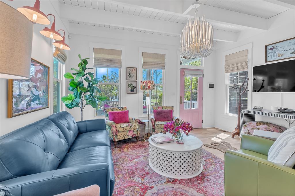 32 Firefly Lane