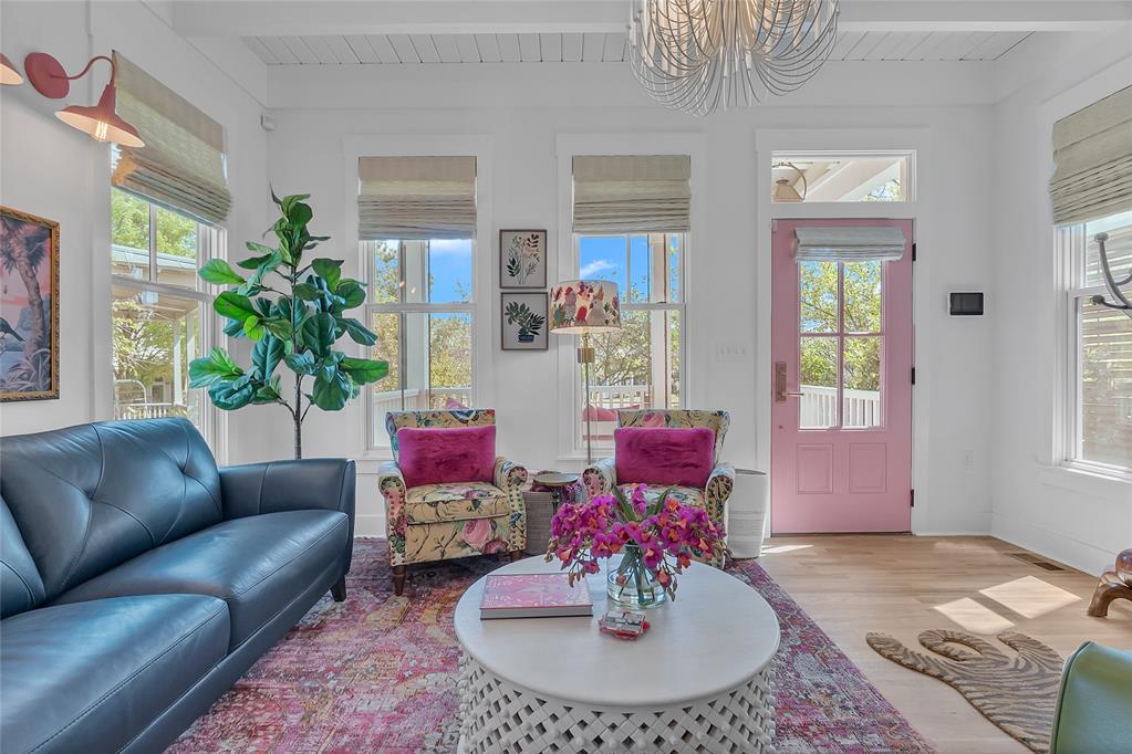 32 Firefly Lane
