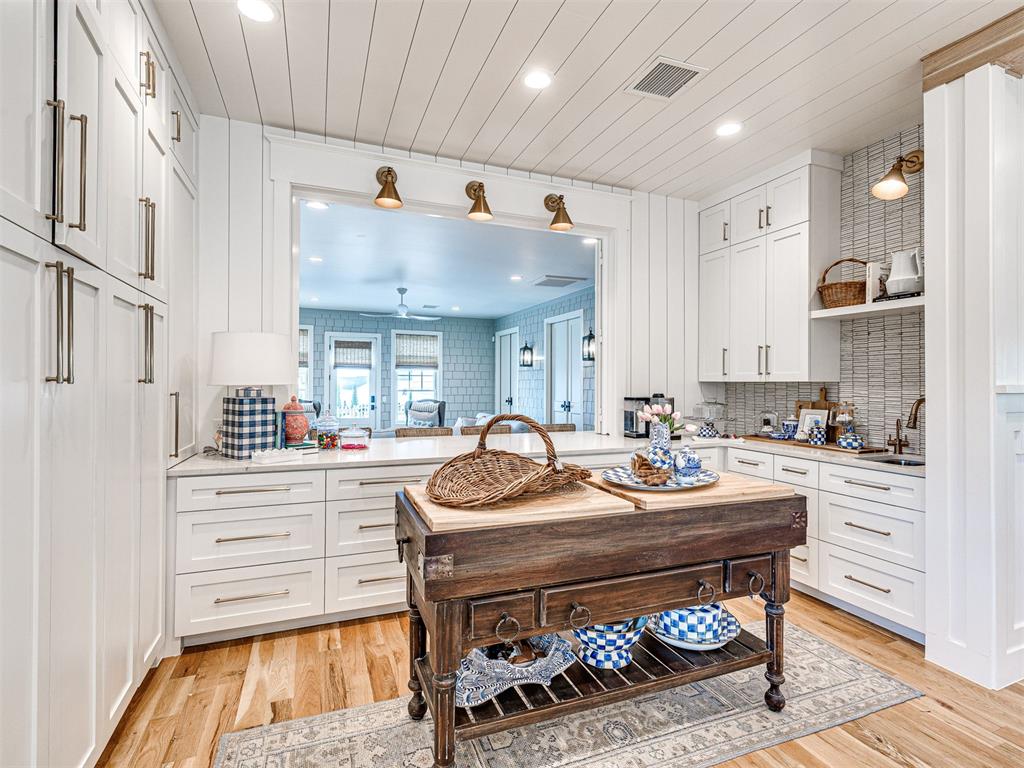 104 Ridgeline Road