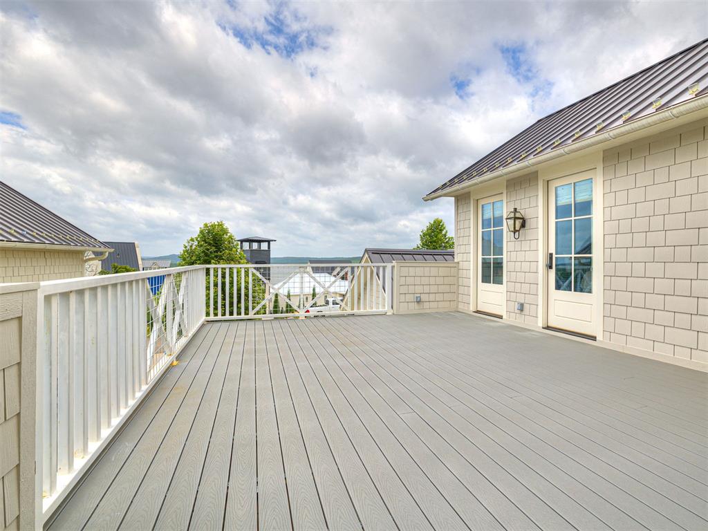 104 Ridgeline Road