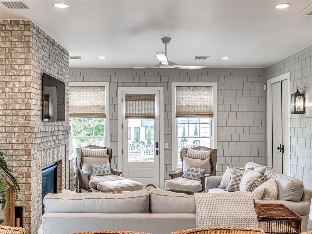 104 Ridgeline Road