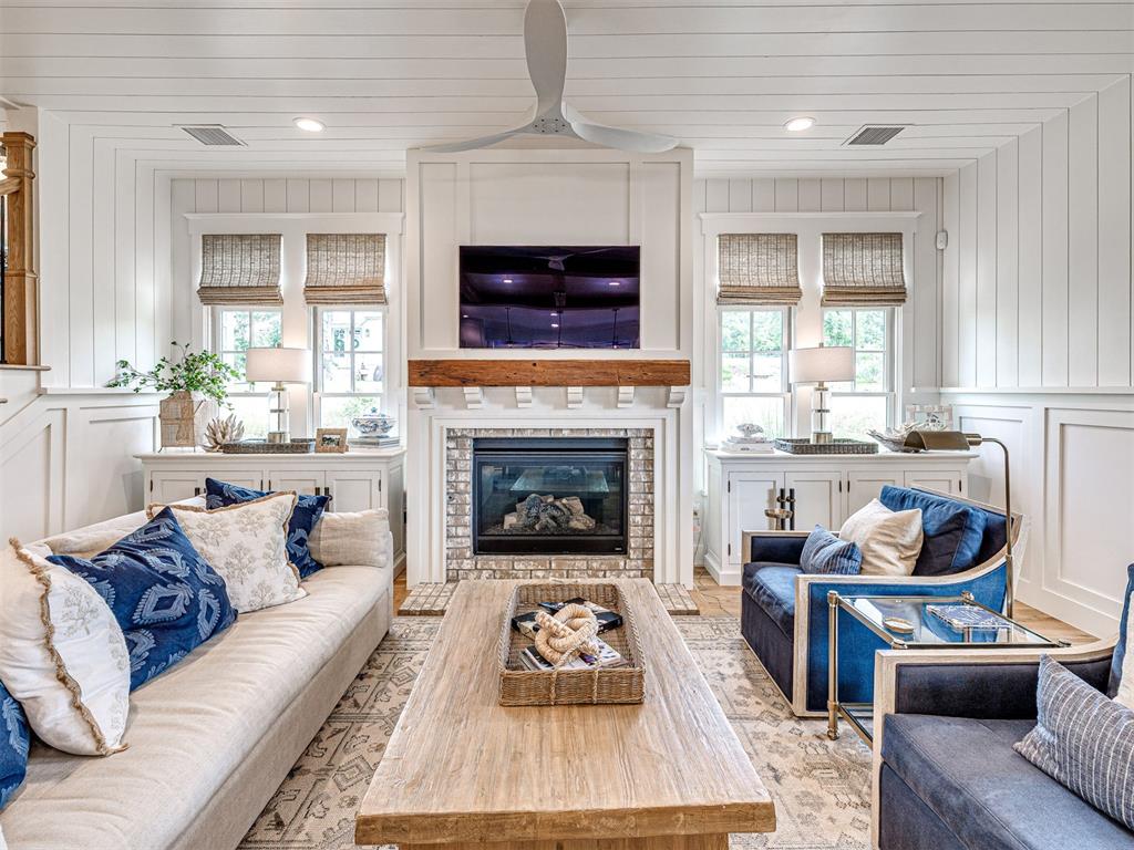 104 Ridgeline Road