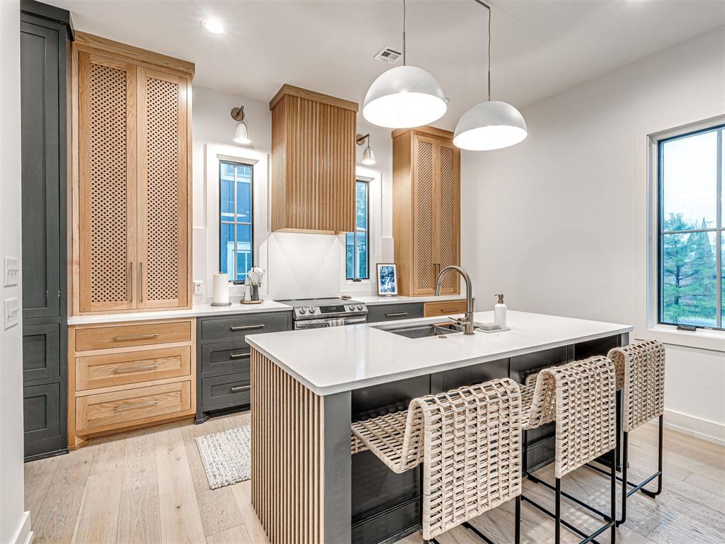 67 Lower Greenway Unit: A
