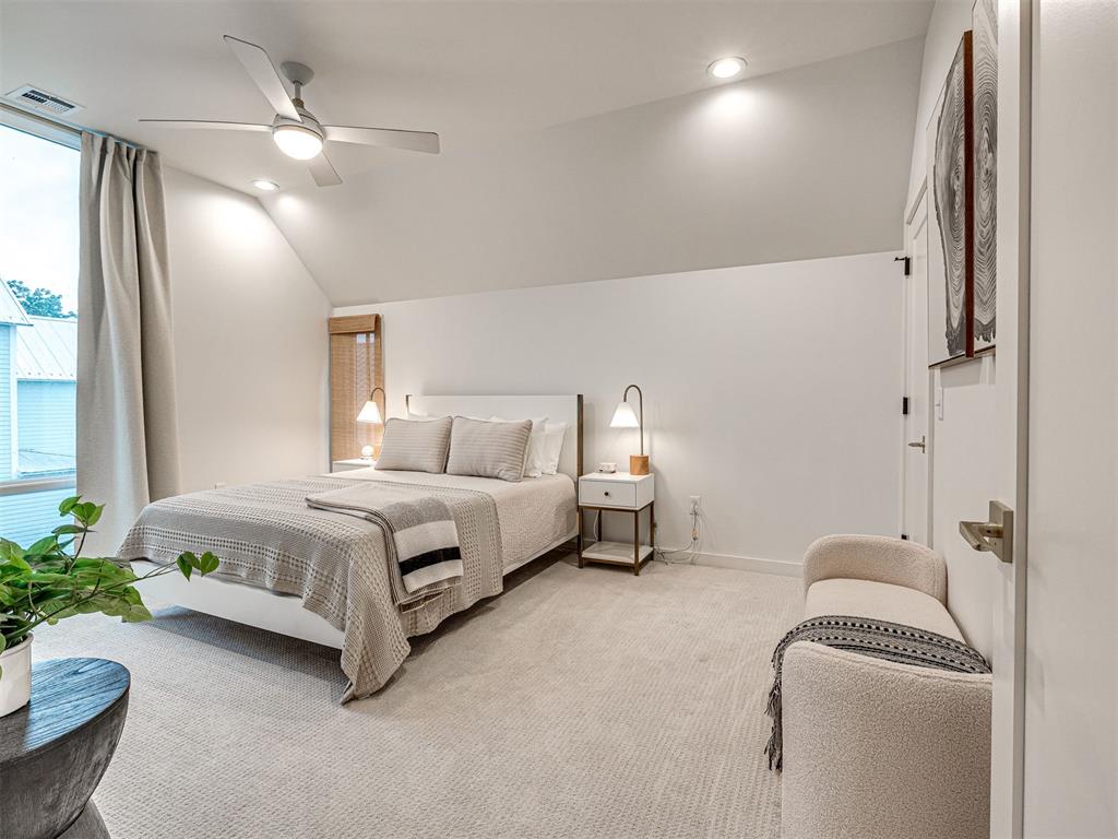 67 Lower Greenway Unit: A