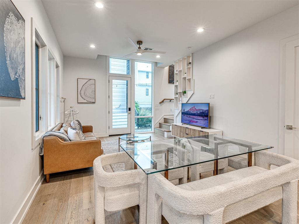 67 Lower Greenway Unit: A