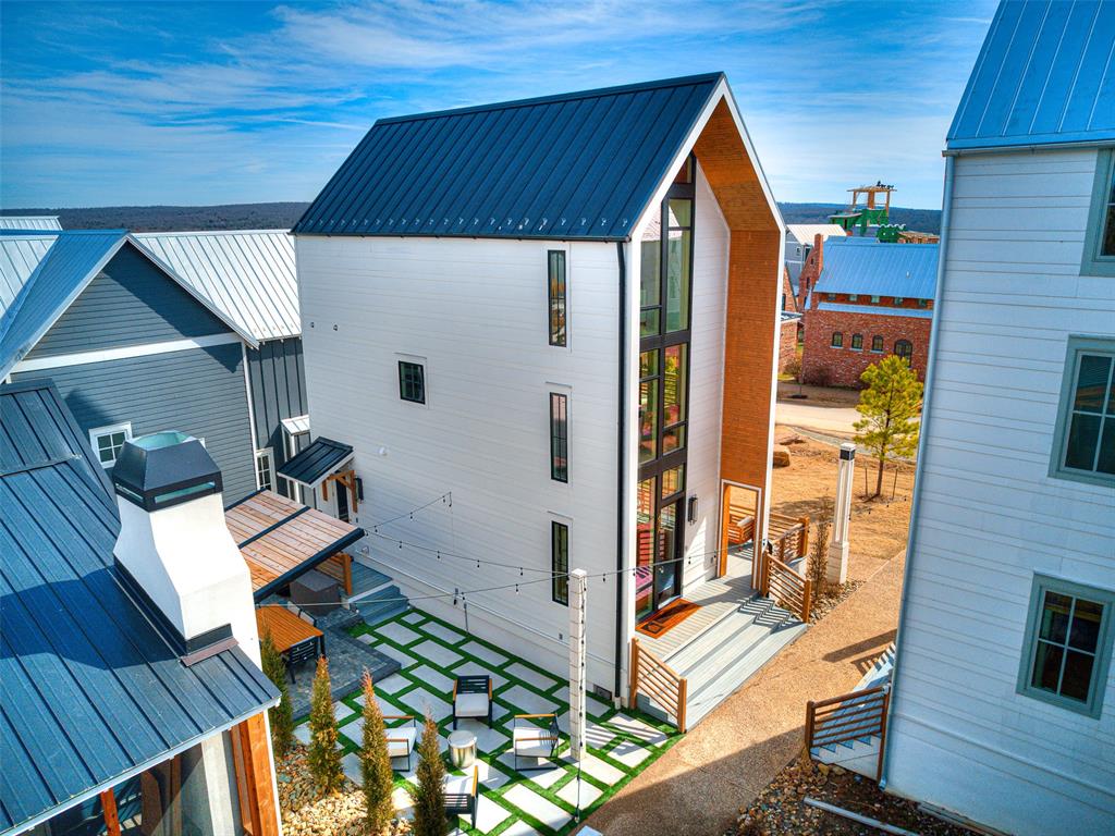 67 Lower Greenway Unit: A