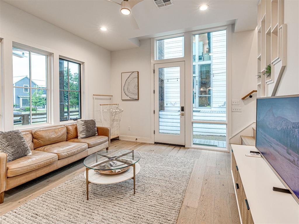 67 Lower Greenway Unit: A
