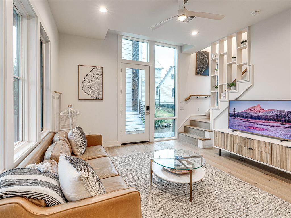 67 Lower Greenway Unit: A