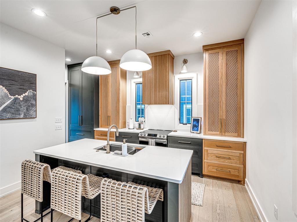67 Lower Greenway Unit: A