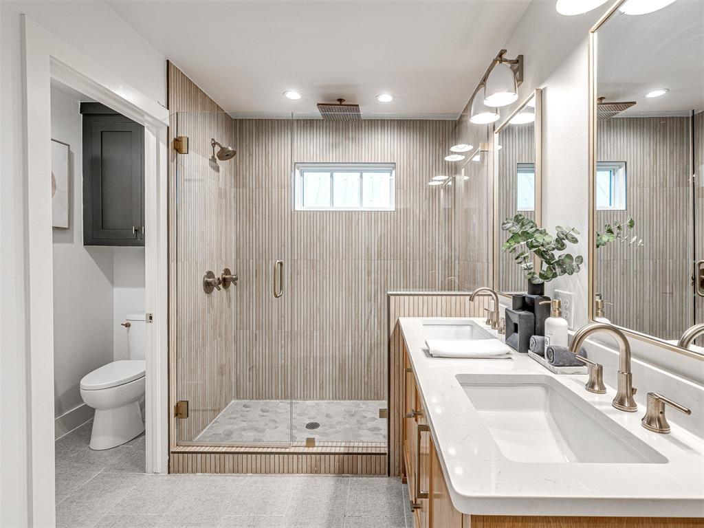 67 Lower Greenway Unit: A