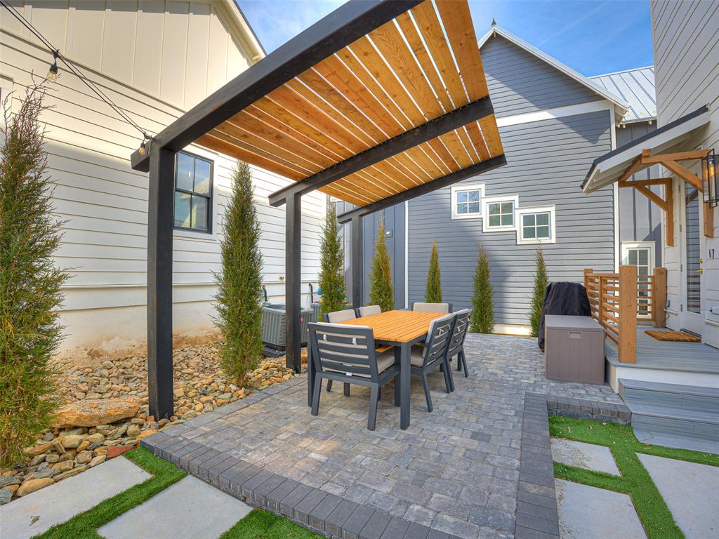 67 Lower Greenway Unit: A
