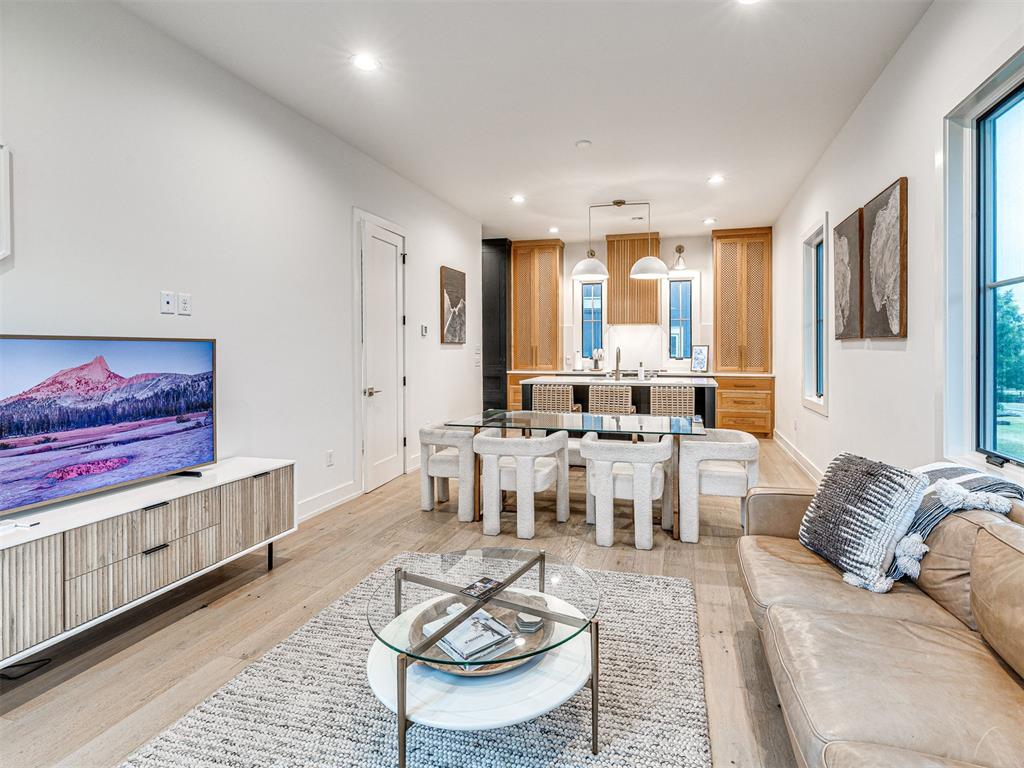 67 Lower Greenway Unit: A