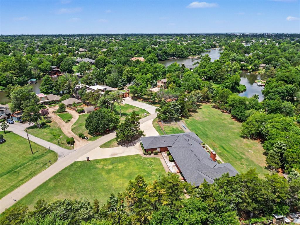 9600 Silver Lake Drive