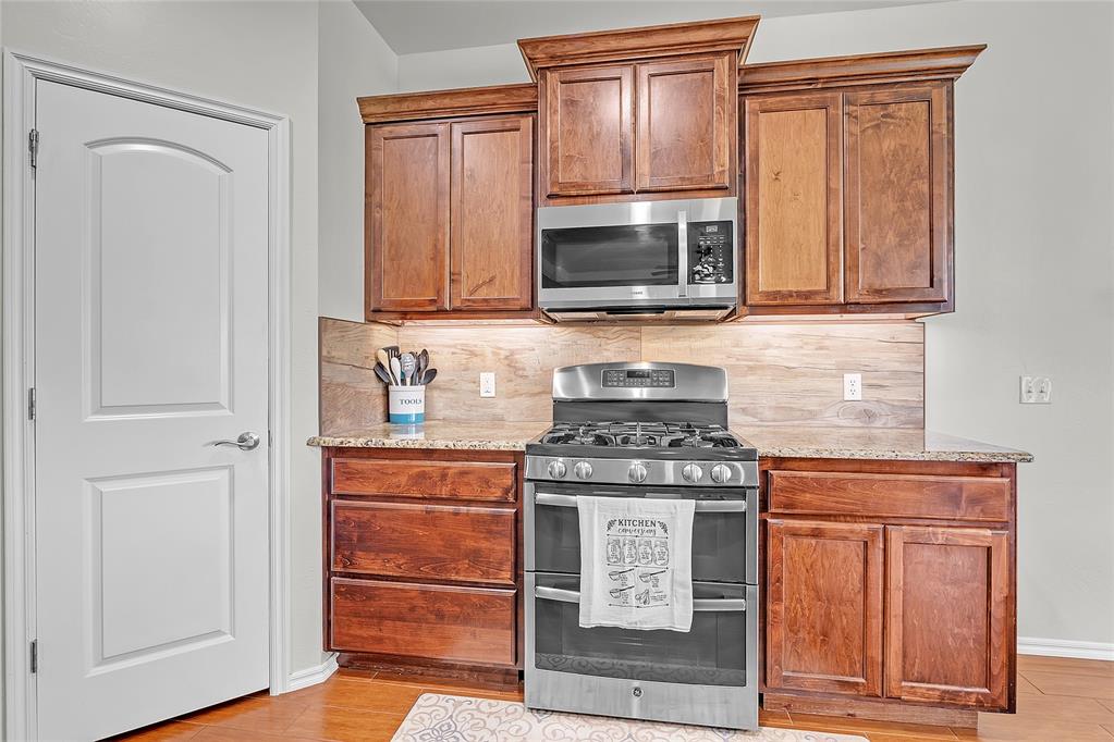 13640 Ridge View Lane
