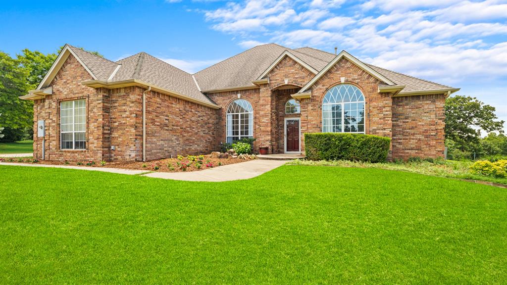 10500 Shady Glade Lane