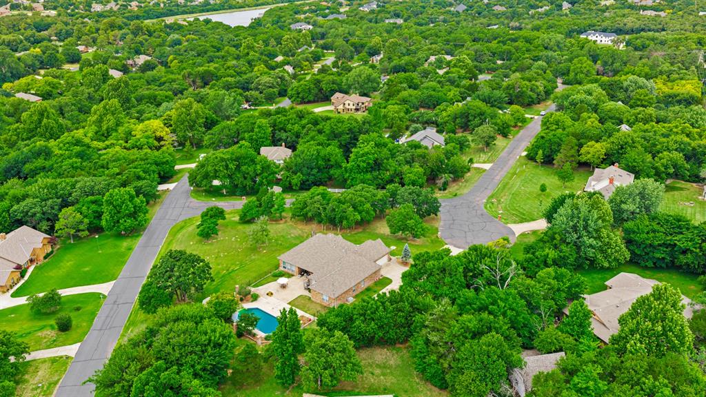 10500 Shady Glade Lane