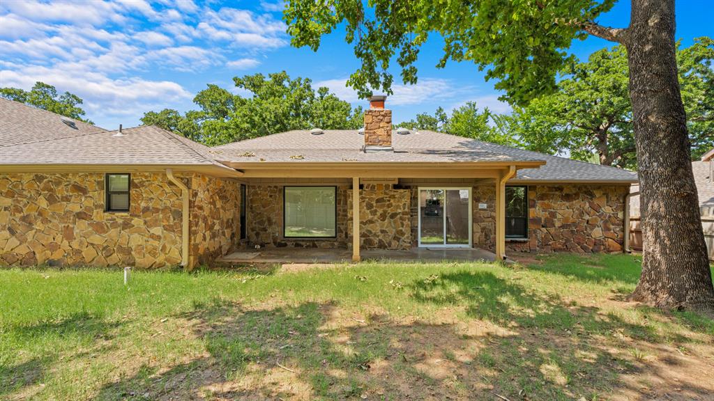 2212 Dover Drive