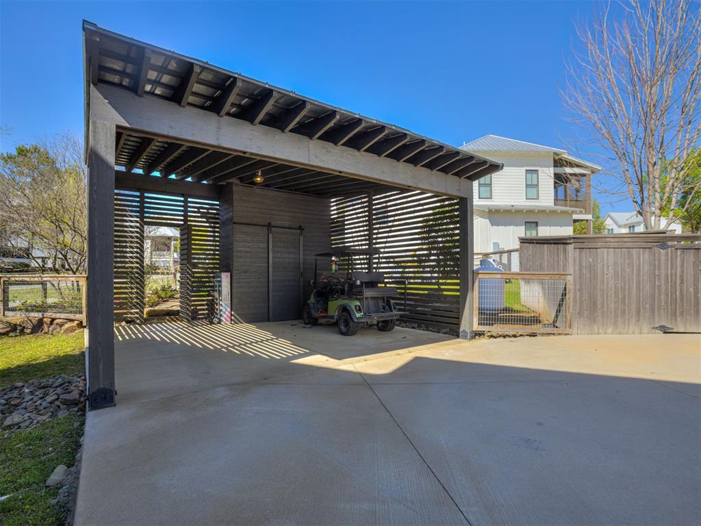 40 Redbud Street