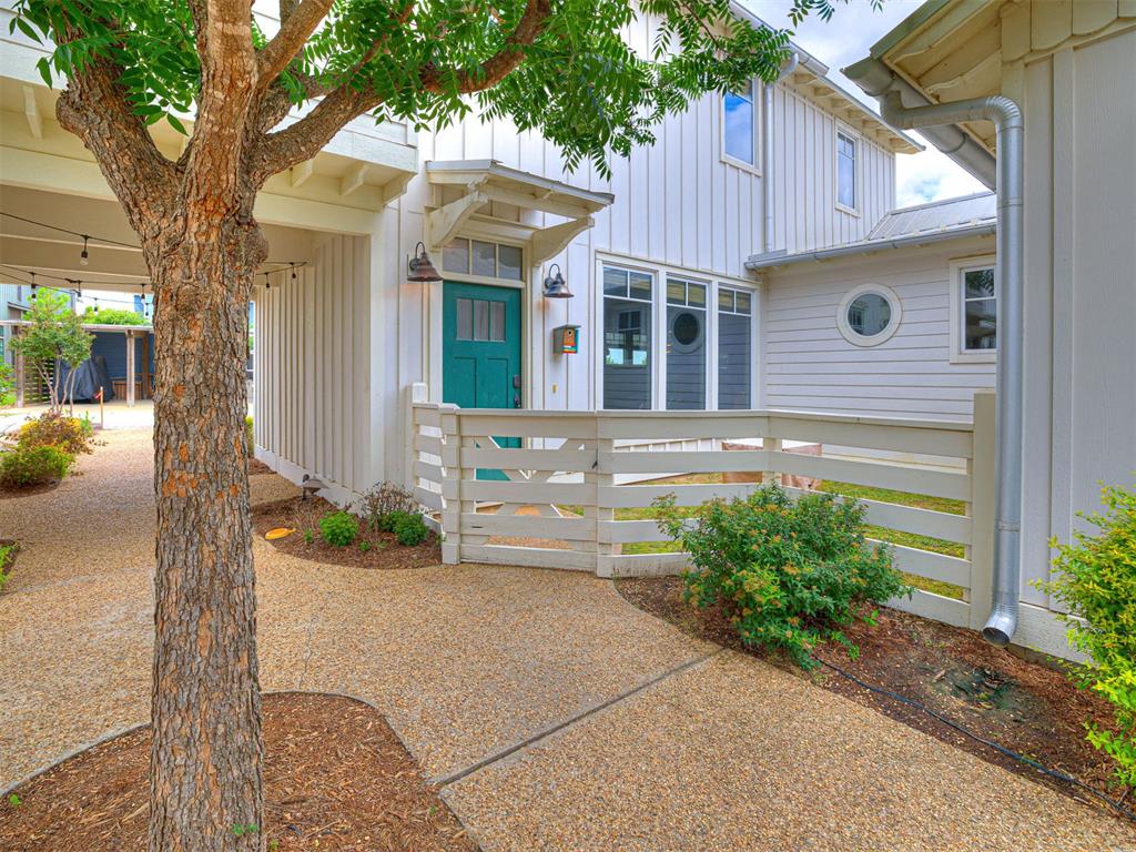 29 Boardwalk Street Unit: D