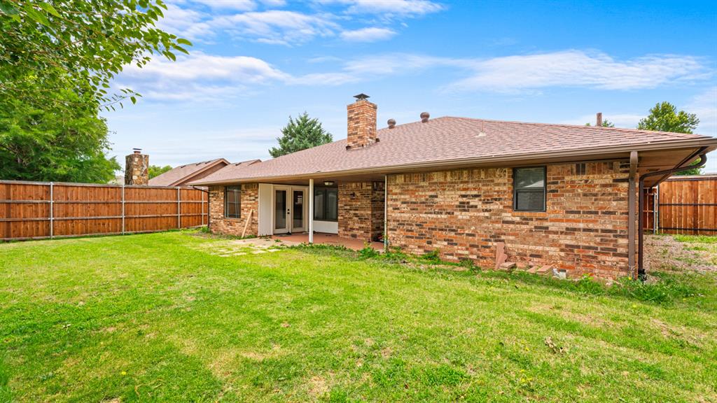 313 E Platt Drive
