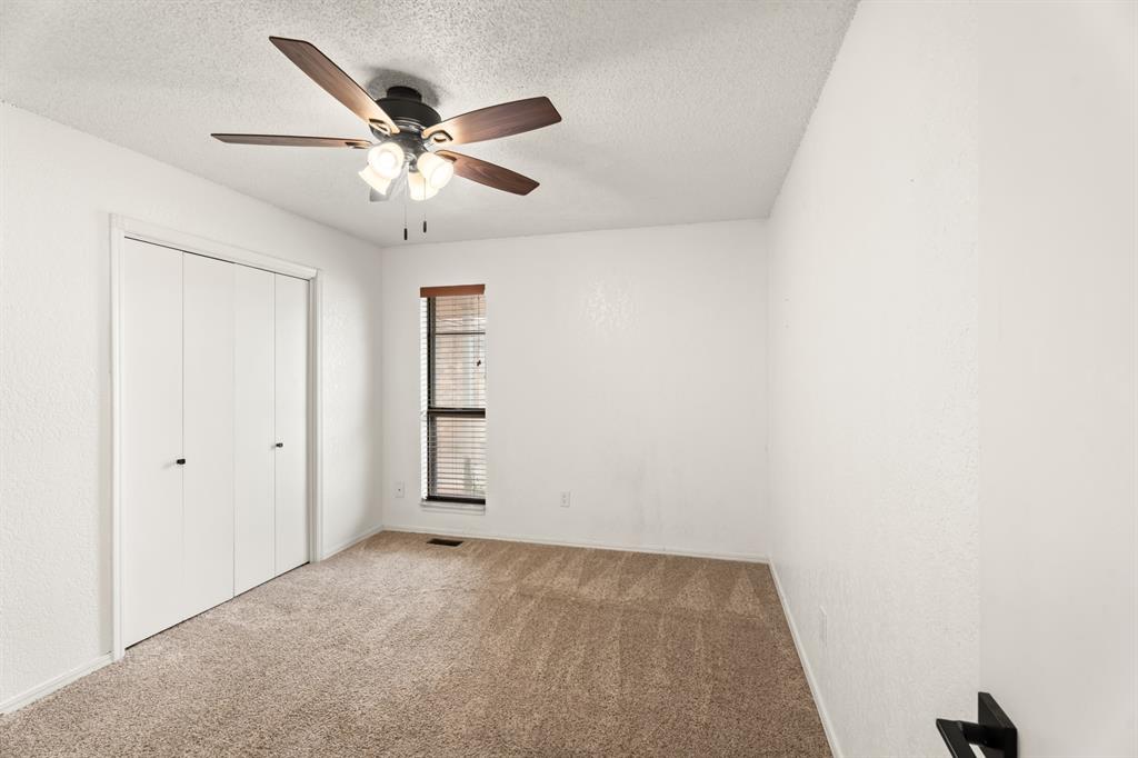 313 E Platt Drive