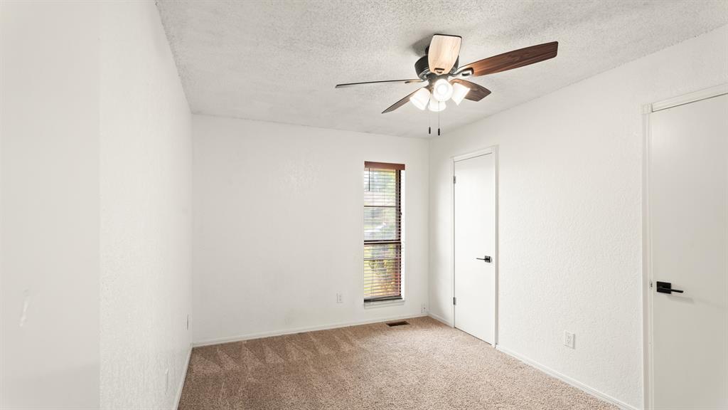 313 E Platt Drive