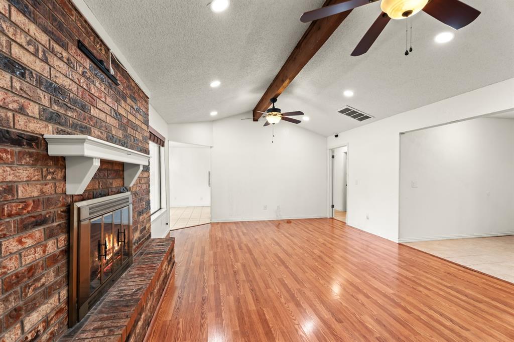 313 E Platt Drive
