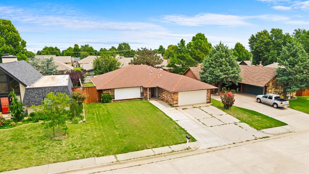 313 E Platt Drive