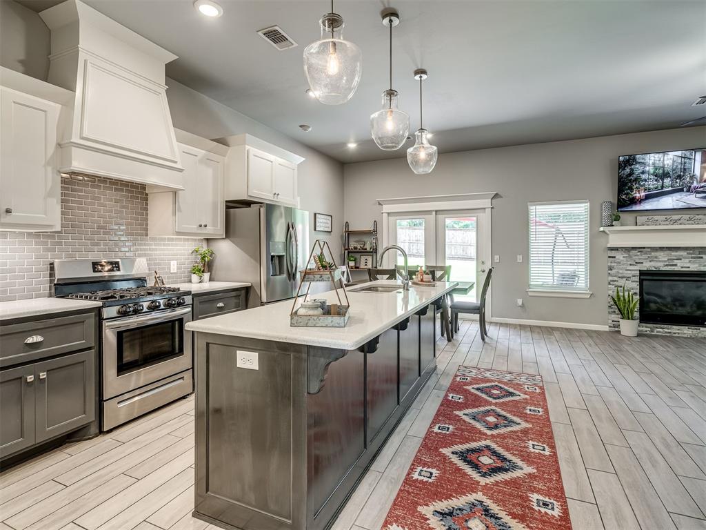 7924 Sweetgum Street