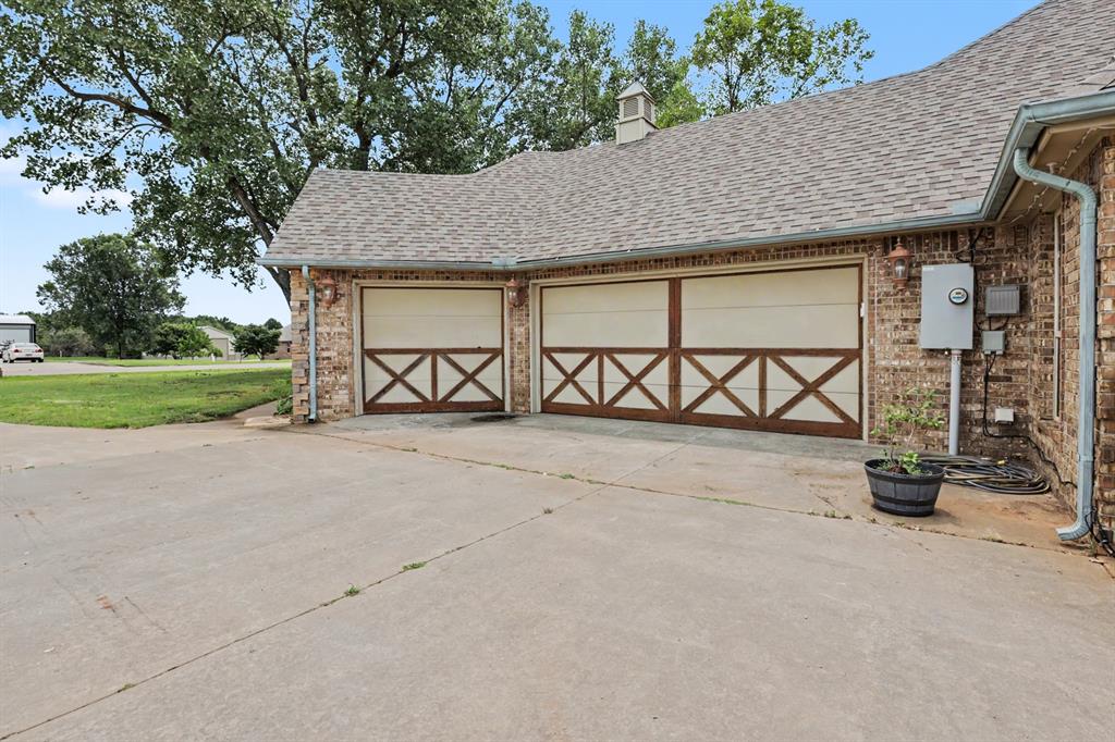 15215 Coral Creek Lane