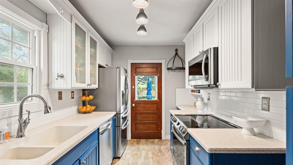 2529 NW 27th Street