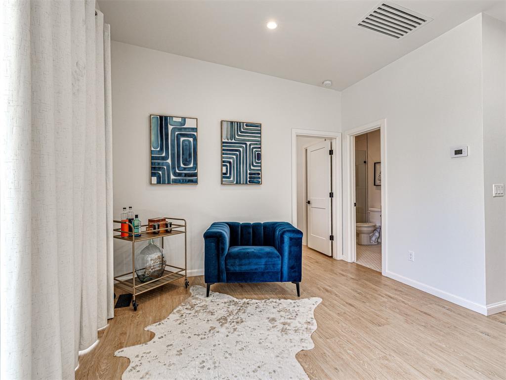 571 S Fretz Avenue
