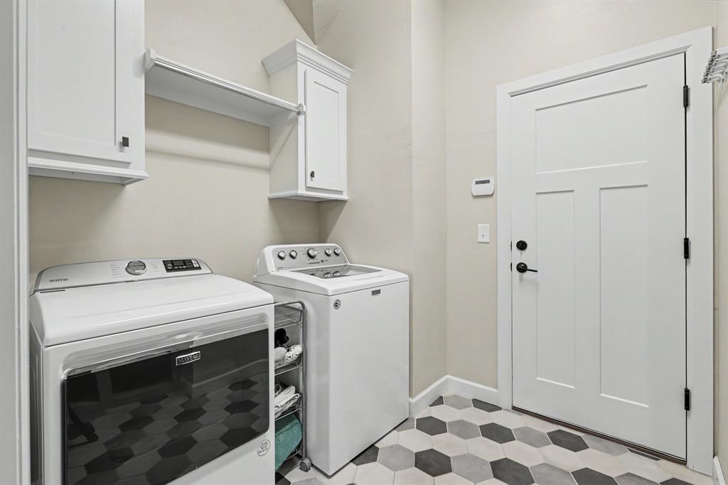 8421 NW 134th Street