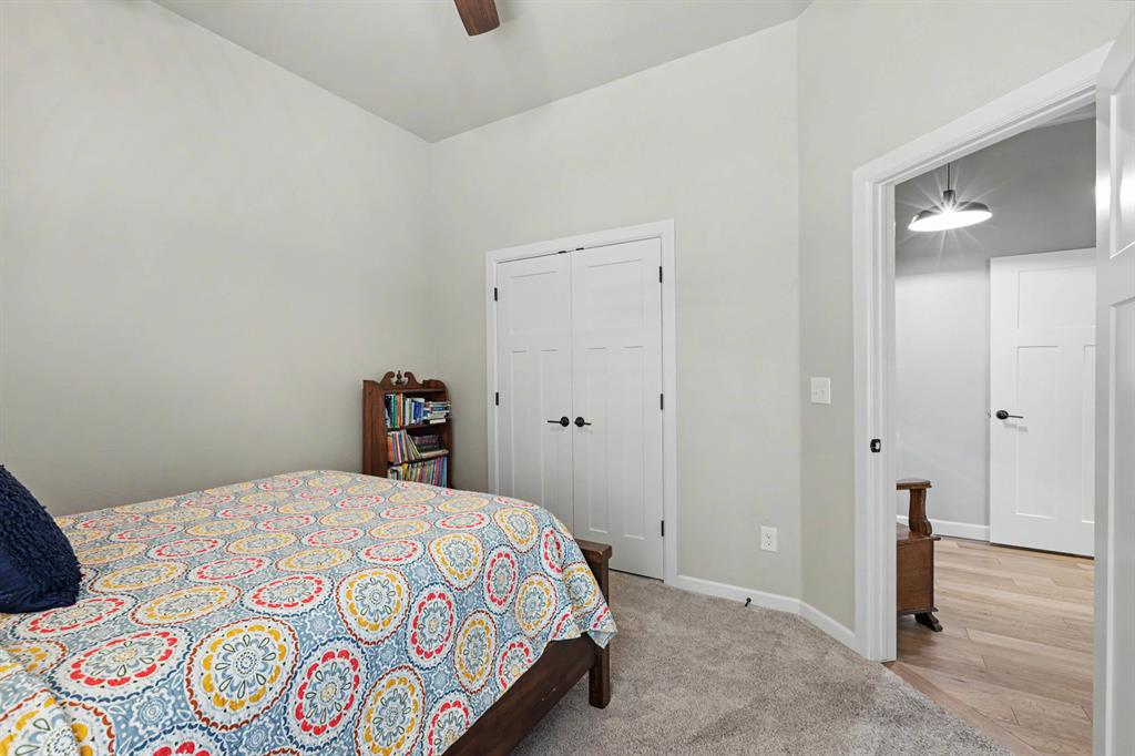 8421 NW 134th Street