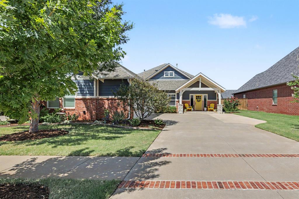 8421 NW 134th Street