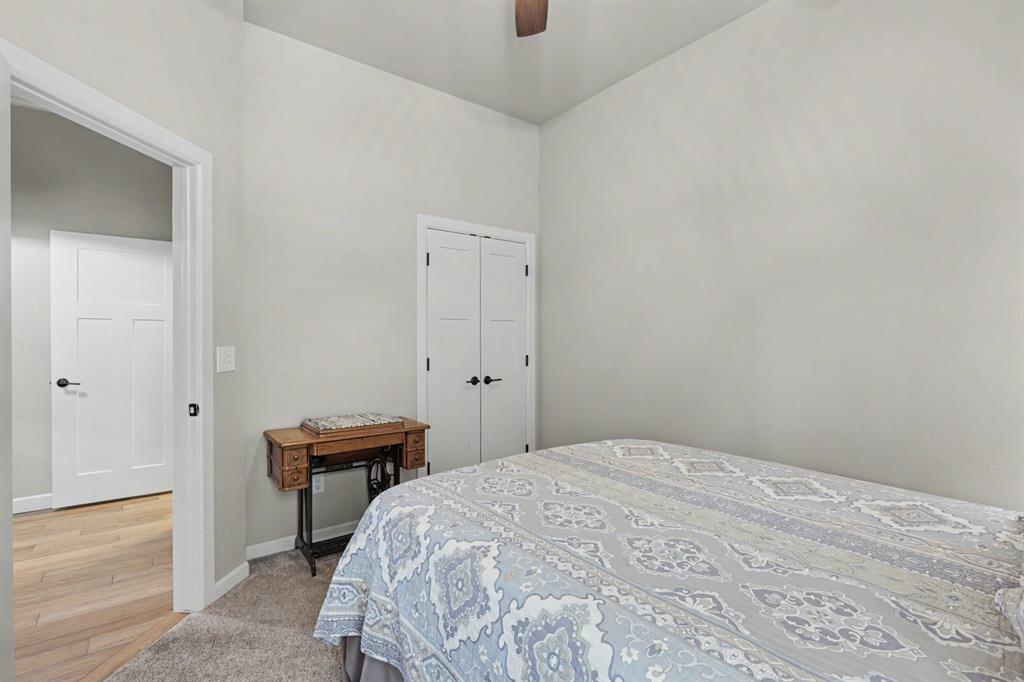 8421 NW 134th Street