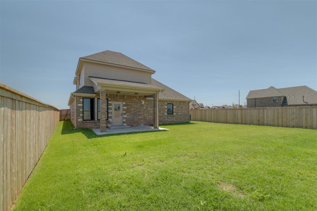 19409 S Country Drive