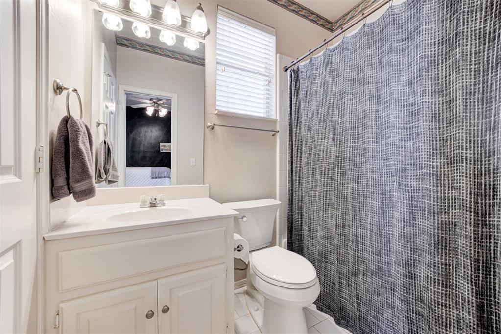 2301 Saint Annes Drive